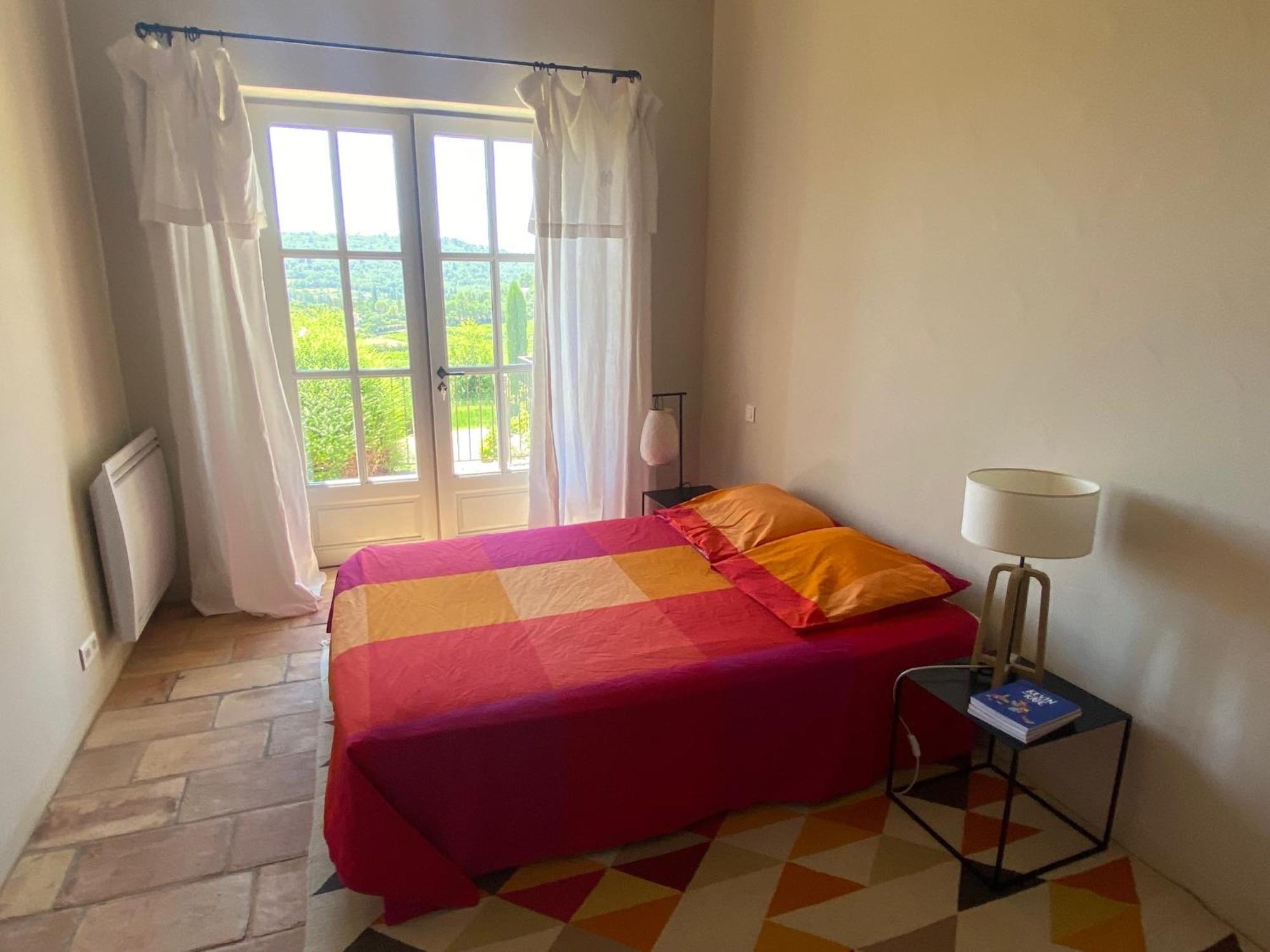 In Gordes, Facing The Entire Luberon Park A Beautiful 5 Bedrooms House Eksteriør bilde